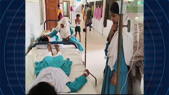 বাজারের পিয়াজু খেয়ে শিবগঞ্জে ৯ শিক্ষার্থী অসুস্থ, হাসপাতালে ভর্তি ৭