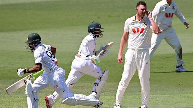 ডারউইন টেস্টে চালকের আসনে বাংলাদেশ, জয়ের আশা ছাড়ছে না অস্ট্রেলিয়া
