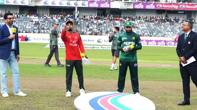 ২৫ রানে ৫ উইকেট নেই বাংলাদেশের