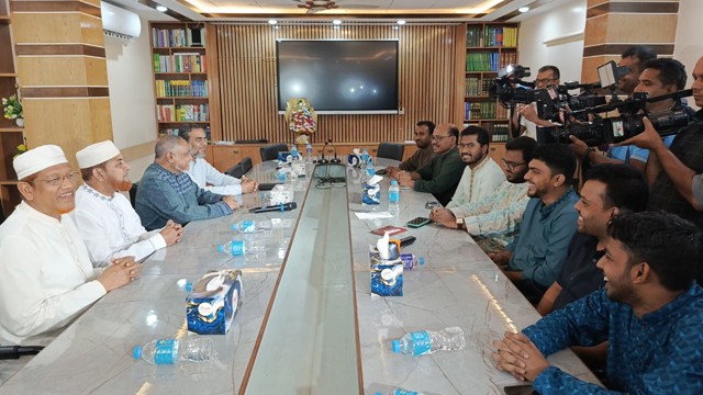 জামায়াত-গণঅধিকার পরিষদ মতবিনিময়