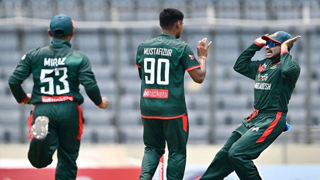 অস্ট্রেলিয়ার বিপক্ষে ইতিহাস গড়ে সিরিজ জিতল বাংলাদেশ