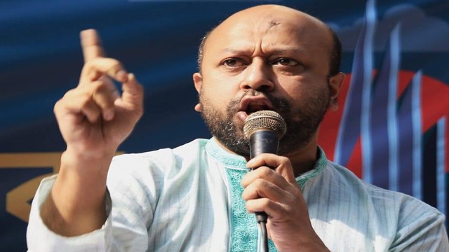 গত ১৭ বছরে দিল্লির গোলামি আপনারা কম করেননি: ব্যারিস্টার ফুয়াদ