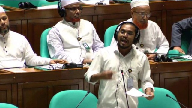 এটা শাহবাগ চত্বর নয় জাতীয় সংসদ: হান্নান মাসউদকে ডেপুটি স্পিকার