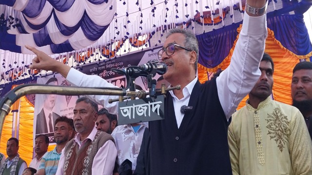 মহারাজপুরে ধানের শীষের প্রার্থী হারুনুর রশিদের নির্বাচনী জনসভা অনুষ্ঠিত