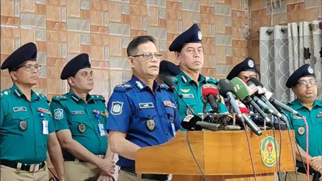 চাঁদাবাজির বিরুদ্ধে ব্যবস্থা নিতে নতুন আইন হচ্ছে : আইজিপি