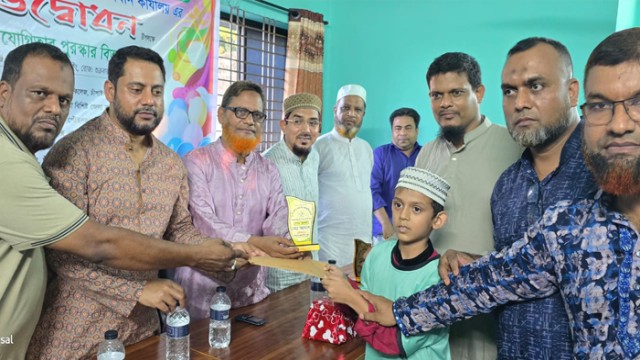 চাঁপাইনবাবগঞ্জে ইকর'অ স্বেচ্ছাসেবী সংগঠনের অফিস উদ্বোধন