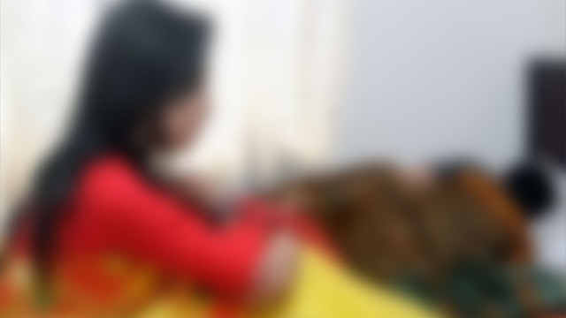 ঘুমন্ত স্বামীর পুরুষাঙ্গ কেটে দিলো দ্বিতীয় স্ত্রী