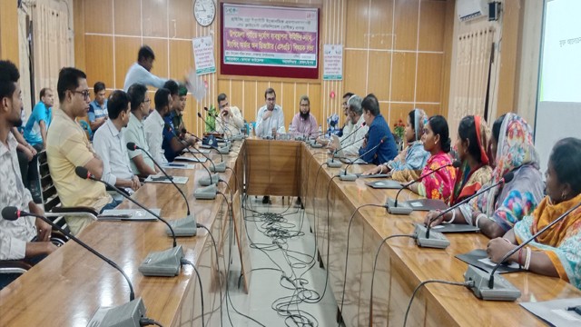 গোমস্তাপুরে উপজেলা দুর্যোগ ব্যবস্থাপনা কমিটির সভা অনুষ্ঠিত