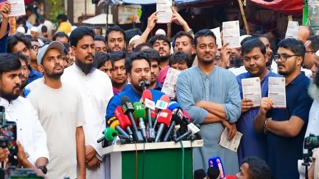 আইনশৃঙ্খলার অবনতি ও দ্রব‍্যমূল্য বৃদ্ধিতে জনগণ অসহায়বোধ করছে: নাহিদ ইসলাম