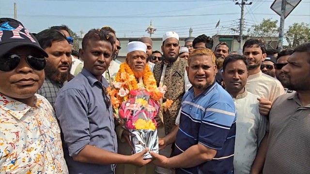 জনগণের ভালোবাসায় সিক্ত নবনির্বাচিত সংসদ সদস্য নূরুল ইসলাম বুলবুল