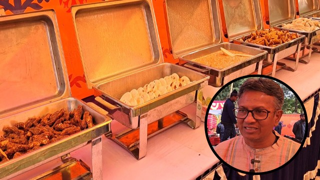 শীতের আমেজে চাঁপাইনবাবগঞ্জে পিঠা উৎসব অনুষ্ঠিত