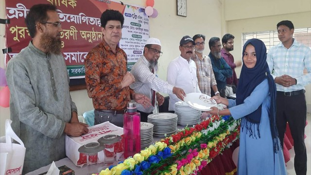 নাচোল সরকারি টেকনিক্যাল স্কুল এন্ড কলেজের ক্রীড়া ও পুরুস্কার বিতরণ অনুষ্ঠিত