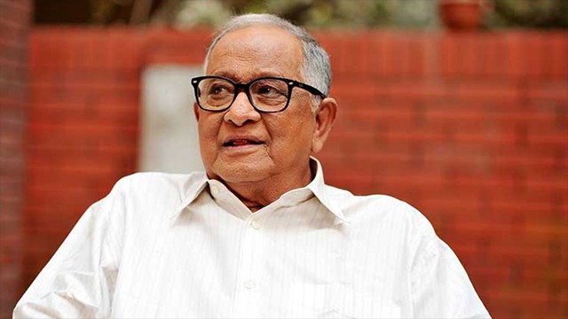 সপ্তাহে ৬৫ টাকা আয় দিয়ে সংসার চালাতেন ‘নায়করাজ’ রাজ্জাক