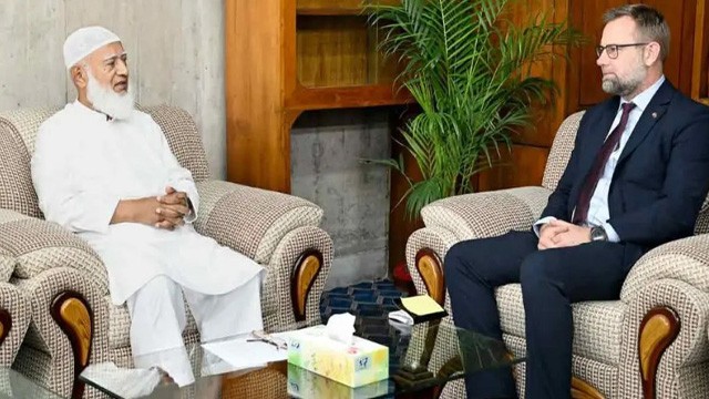 বিরোধীদলীয় নেতার সঙ্গে বাংলাদেশে নিযুক্ত ডেনমার্কের রাষ্ট্রদূতের সাক্ষাৎ