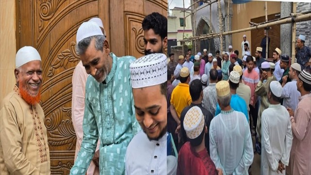 জুমার নামাজ আদায় করে স্থানীয় মুসল্লি ও এলাকাবাসীর সঙ্গে এমপি বুলবুলের সৌজন্য সাক্ষাৎ