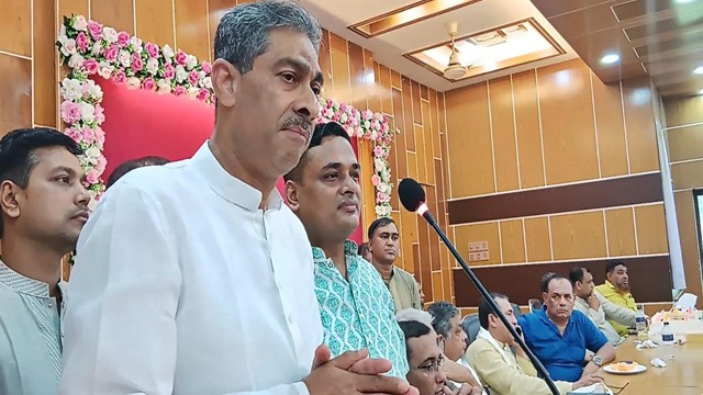 রাজনৈতিক দলের কর্মসূচি এবং কথা বলার সময় হিসাব-নিকাশ করতে হবে : এ্যানি