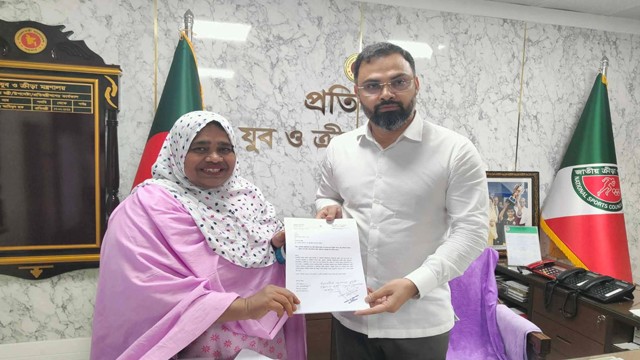 রাবির আধুনিক ক্রীড়া অবকাঠামো নির্মাণে প্রতিমন্ত্রীর কাছে বাজেট প্রস্তাব পেশ