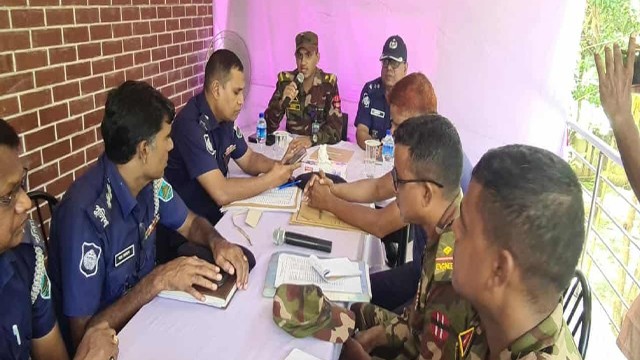 নিয়ামতপুরে সেনা ক্যাম্পের উদ্যোগে দূর্গাপুজা উপলক্ষে সমন্বয় সভা