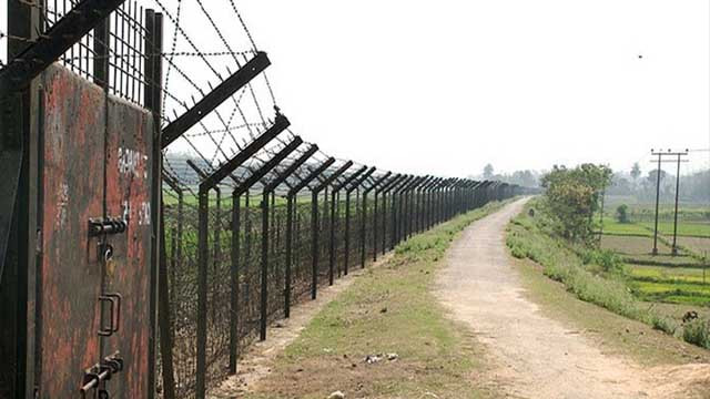 সোনামসজিদ সীমান্তে বিএসএফের গুলিতে বাংলাদেশি আহত