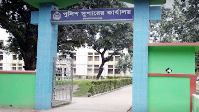 চাঁপাইনবাবগঞ্জে আ.লীগ নেতার লাঠিয়াল বাহিনীর প্রধান হাম্মাদসহ গ্রেফতার-১৩