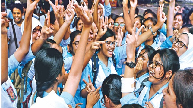 এবার এসএসসির ফল প্রকাশে থাকবে না কোনো আনুষ্ঠানিকতা
