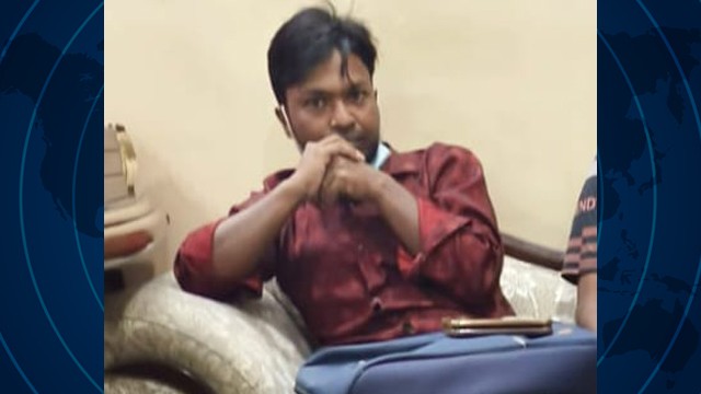 সুমন সিন্ডিকেটের কাছে জিম্মি চাঁপাইনবাবগঞ্জের ক্লিনিক ব্যাবসায়ীরা