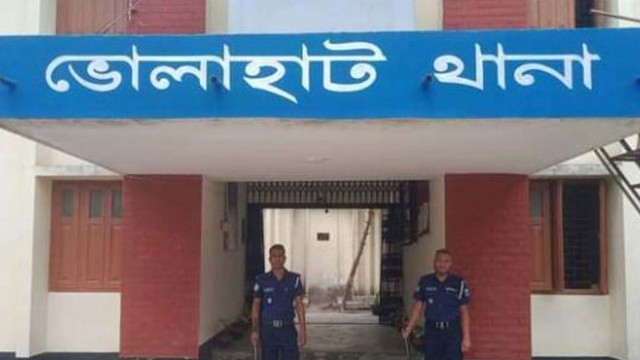 ভোলাহাটে ট্রলির ধাক্কায় শিশু শিক্ষার্থী নিহত