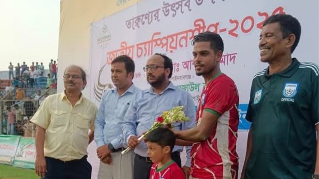 জাতীয় চ্যাম্পিয়নশীপ হোম খেলায় স্বাগতিক চাঁপাইনবাবগঞ্জ জয়ী
