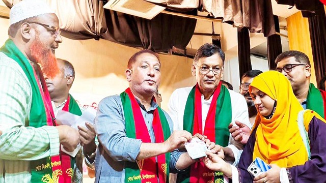 চাঁপাইনবাবগঞ্জে বিএনপির সদস্য সংগ্রহ ও নবায়ন কর্মসূচি শুরু